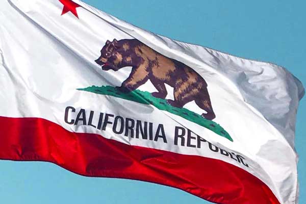 California Intensifies Existing Restrictions on Employment-Based Restrictive Covenants with Sweeping New Legislation